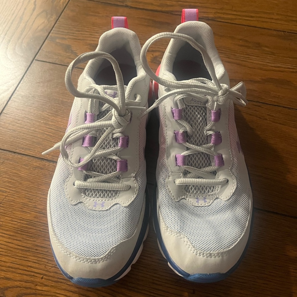 Women’s under armor sneakers